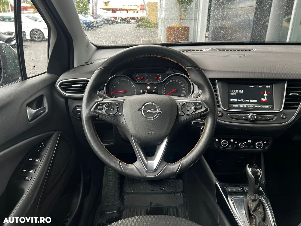 Opel Crossland - 12