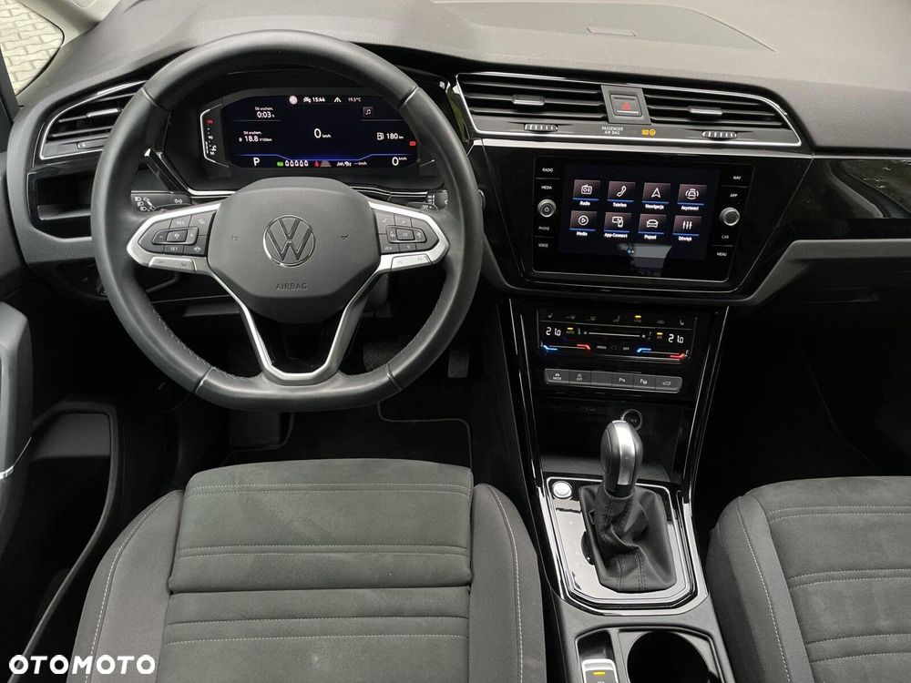 Volkswagen Touran 1.5 TSI EVO Highline DSG - 11