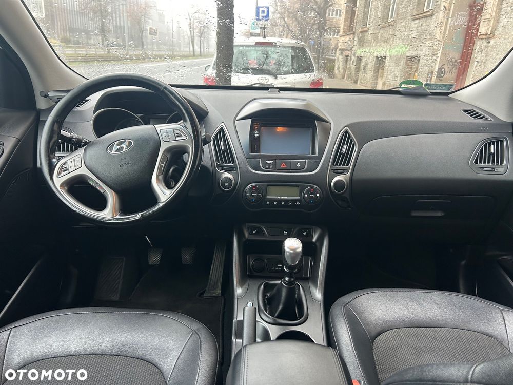 Hyundai ix35 - 12