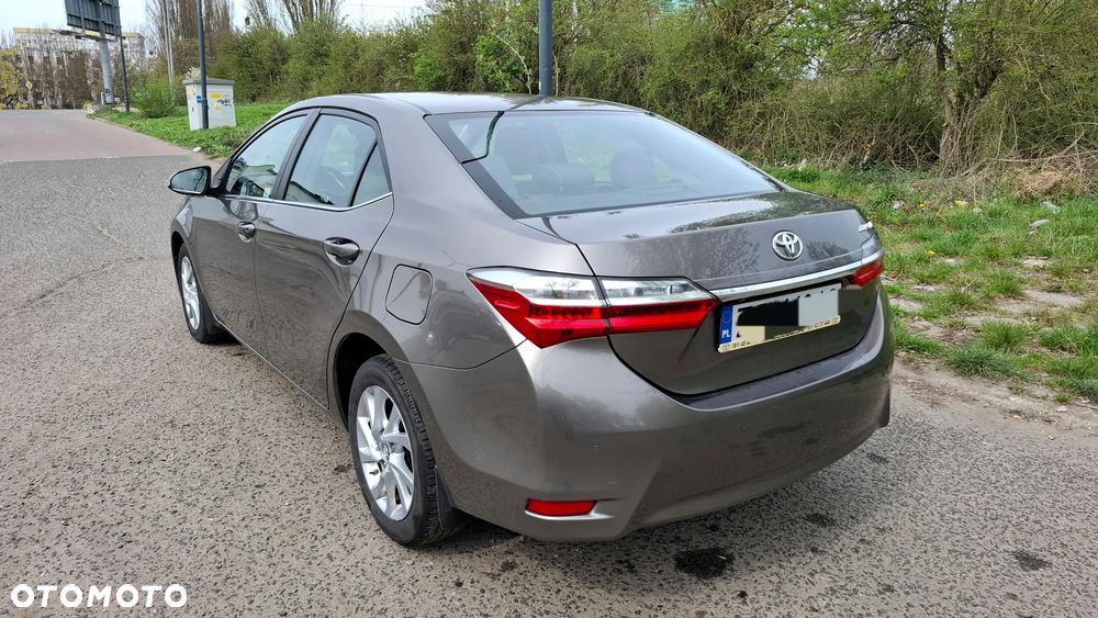 Toyota Corolla 1.6 Comfort - 4