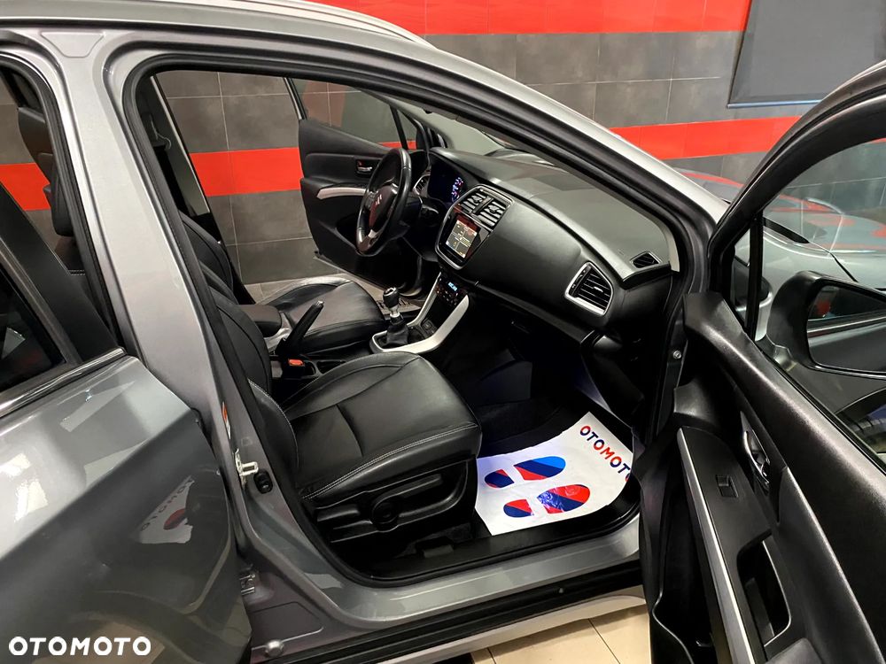 Suzuki SX4 S-Cross 1.4 Boosterjet Allgrip Comfort+ - 21