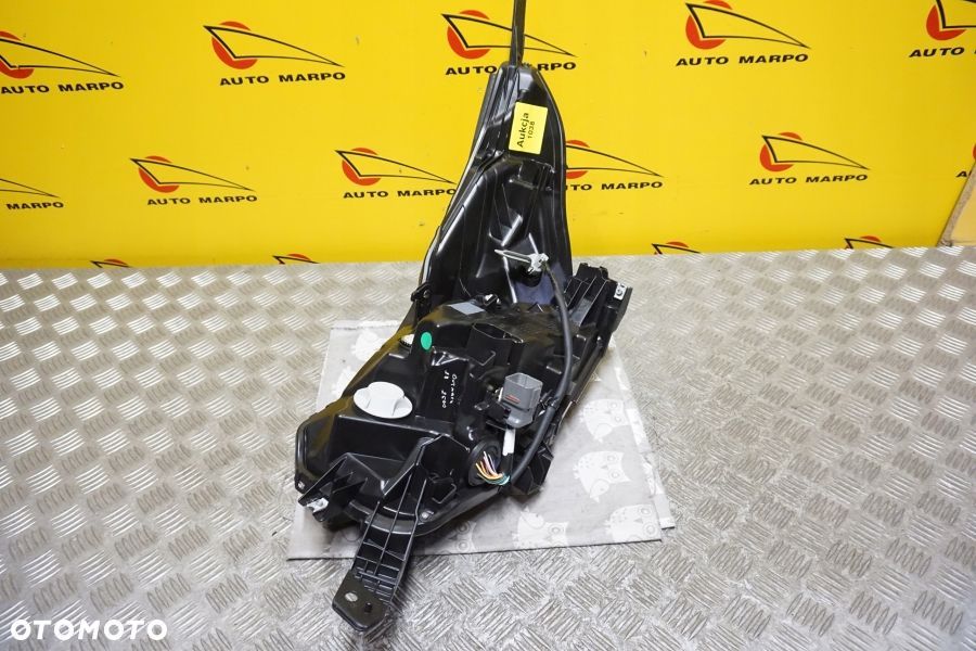 SUBARU LEGACY OUTBACK 2023 - REFLEKTOR LAMPA FULL LED PRAWA (28) USA - 9