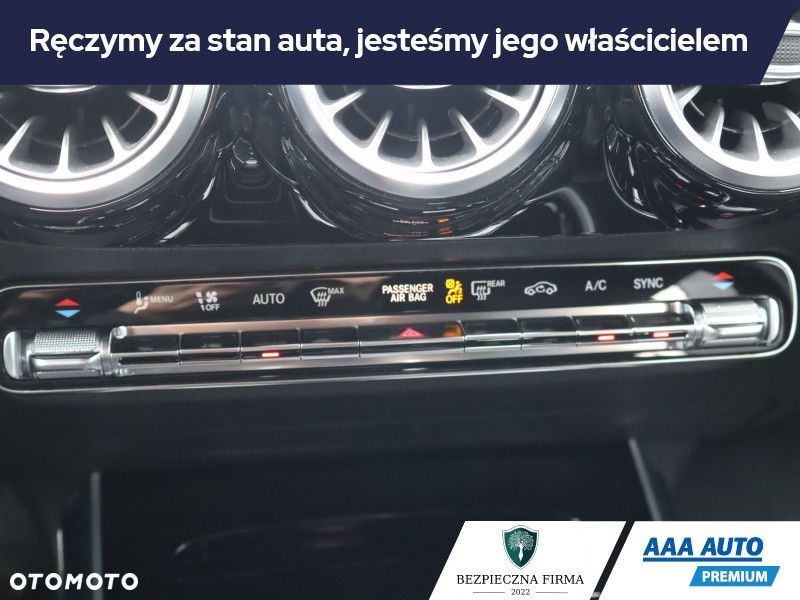 Mercedes-Benz GLA - 17