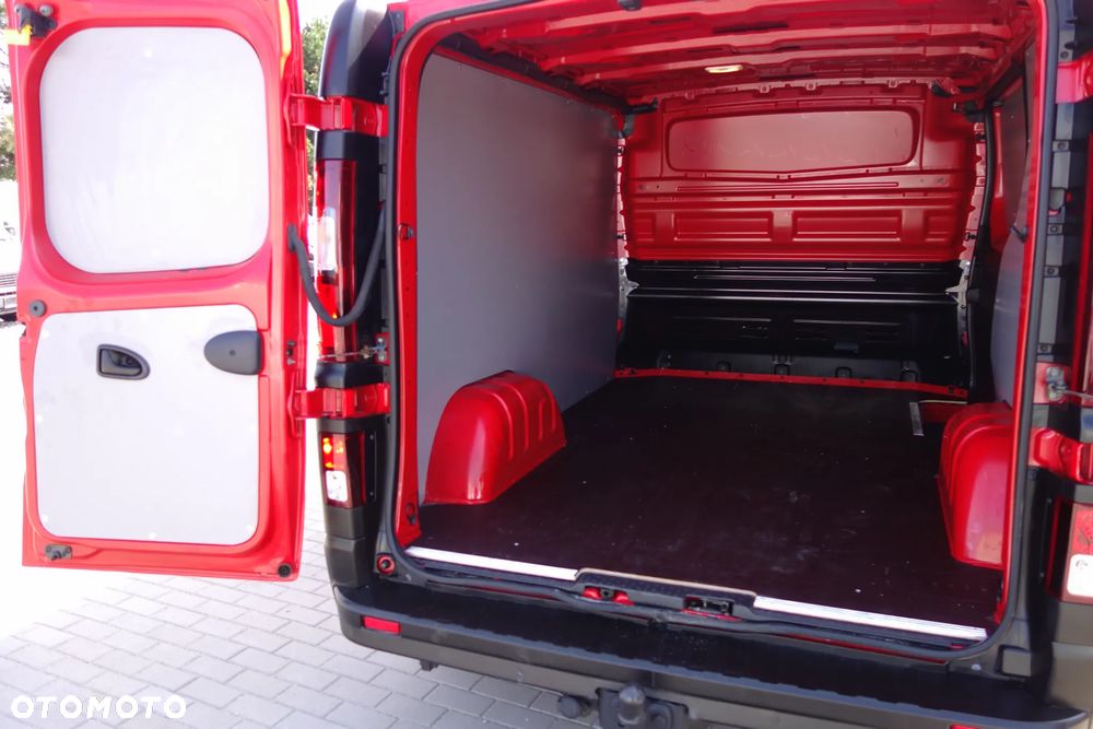 Renault Trafic 2.0 DCI  120 KM L1H1 Klima Kamera Webasto Ledy - 7