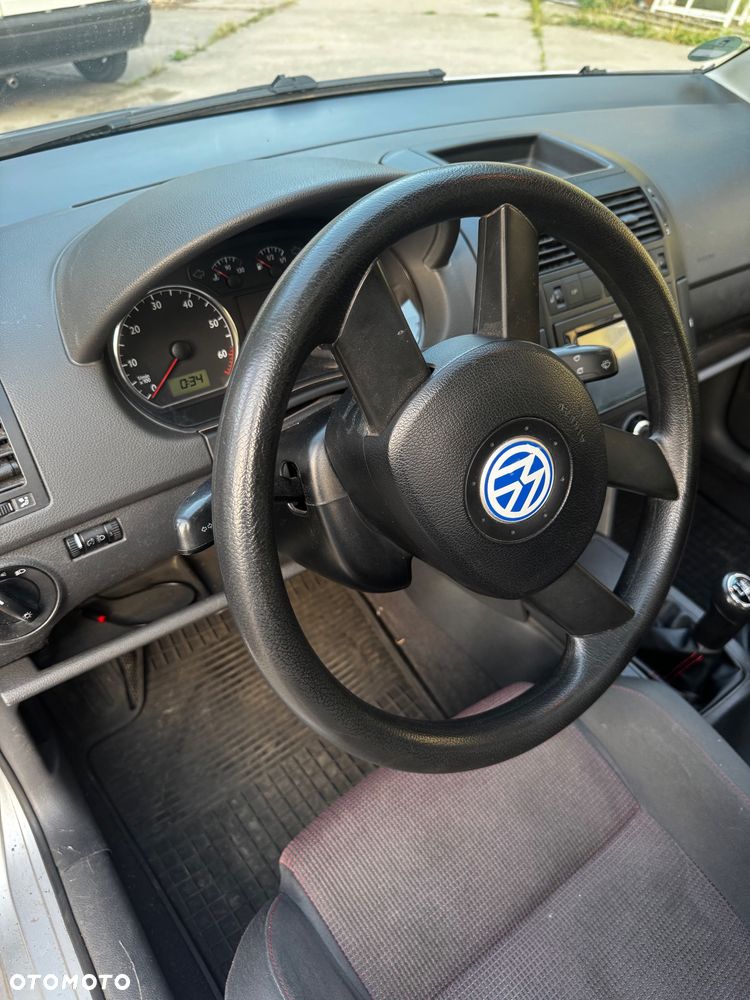 Volkswagen Polo - 10