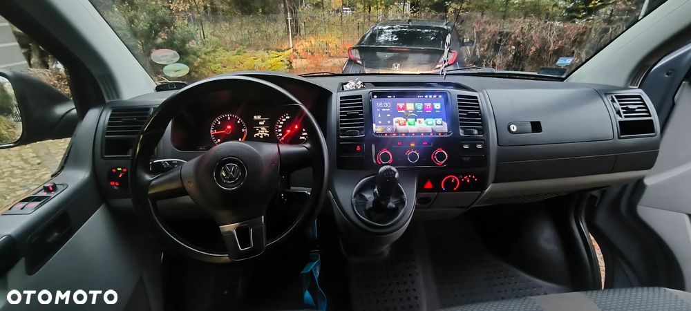 Volkswagen Transporter 2012 photo 5
