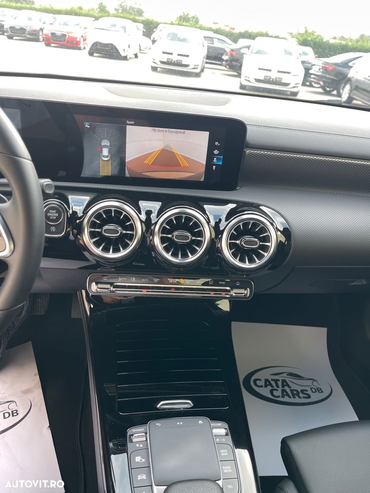 Mercedes-Benz CLA 200 d 8G-DCT - 32