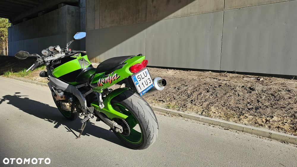 Kawasaki ZXR - 4