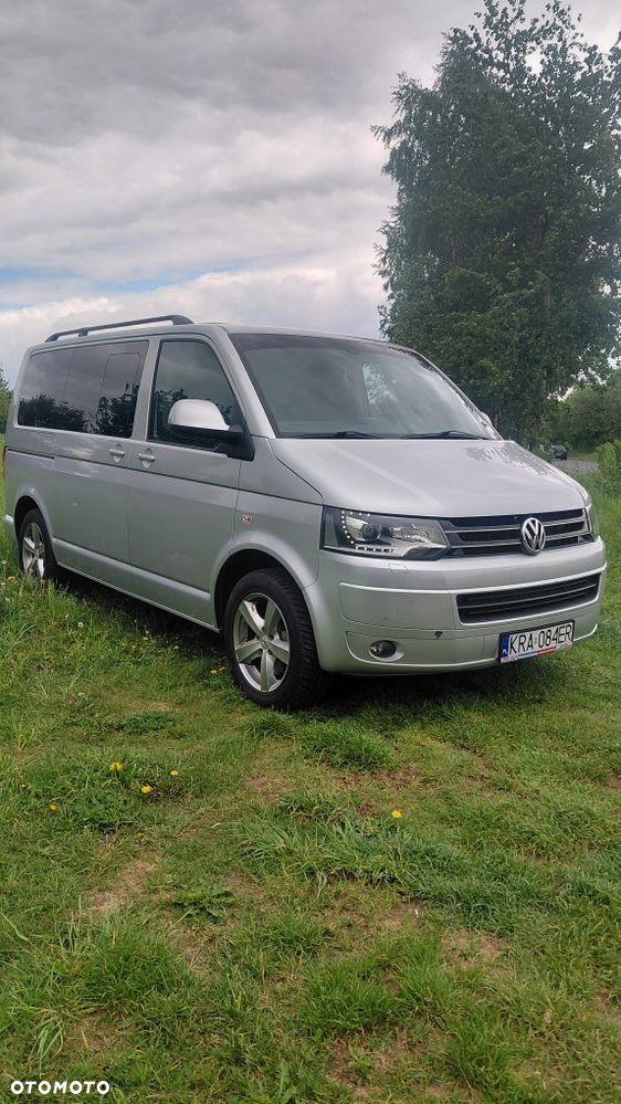 Volkswagen Multivan - 2