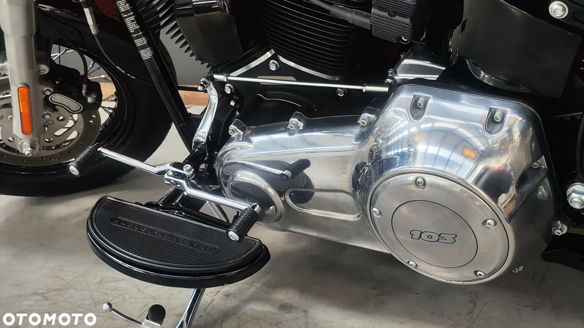 Harley-Davidson Softail Slim - 22