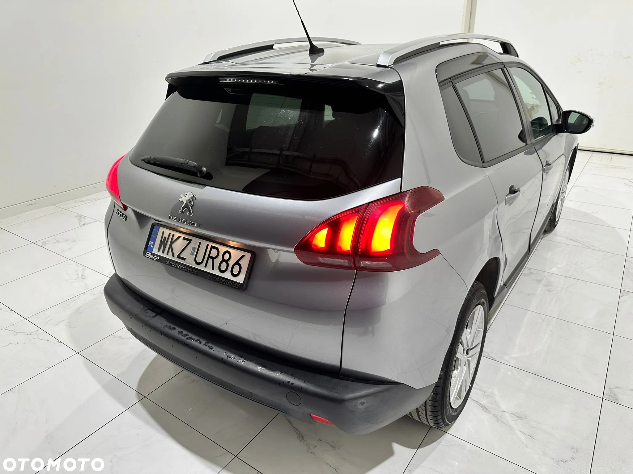 Peugeot 2008 - 13