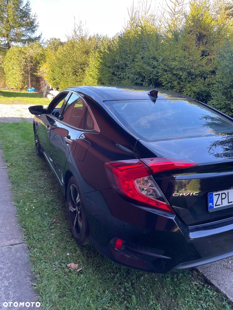 Honda Civic 1.5 T Elegance - 8