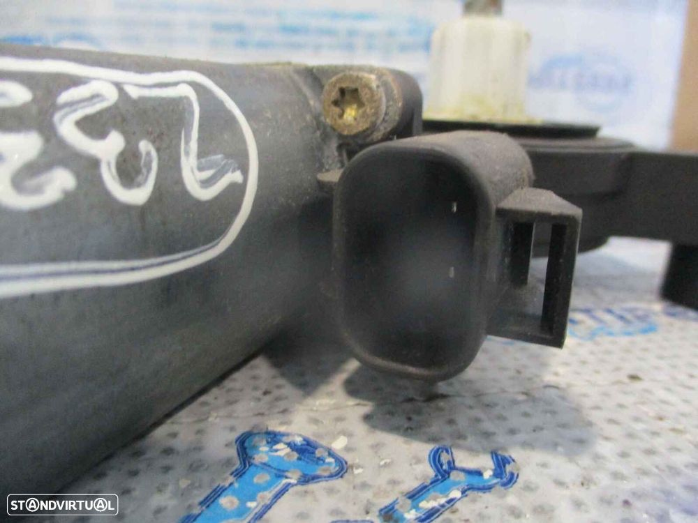 Motor Elevador Vidro 7746002611 CHRYSLER GRAND VOYAGER 4 FASE 2 LONG 2006 2.8CRD 150CV 5P PRETO TE - 3