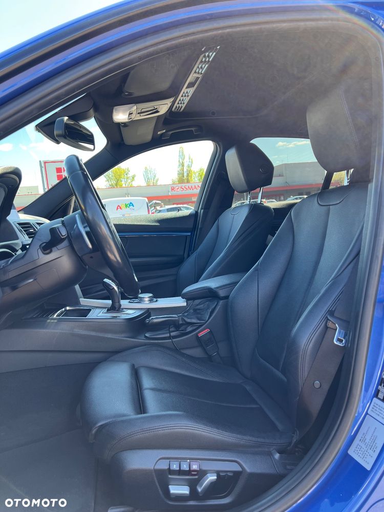 BMW Seria 3 320i Edition M Sport Shadow - 11