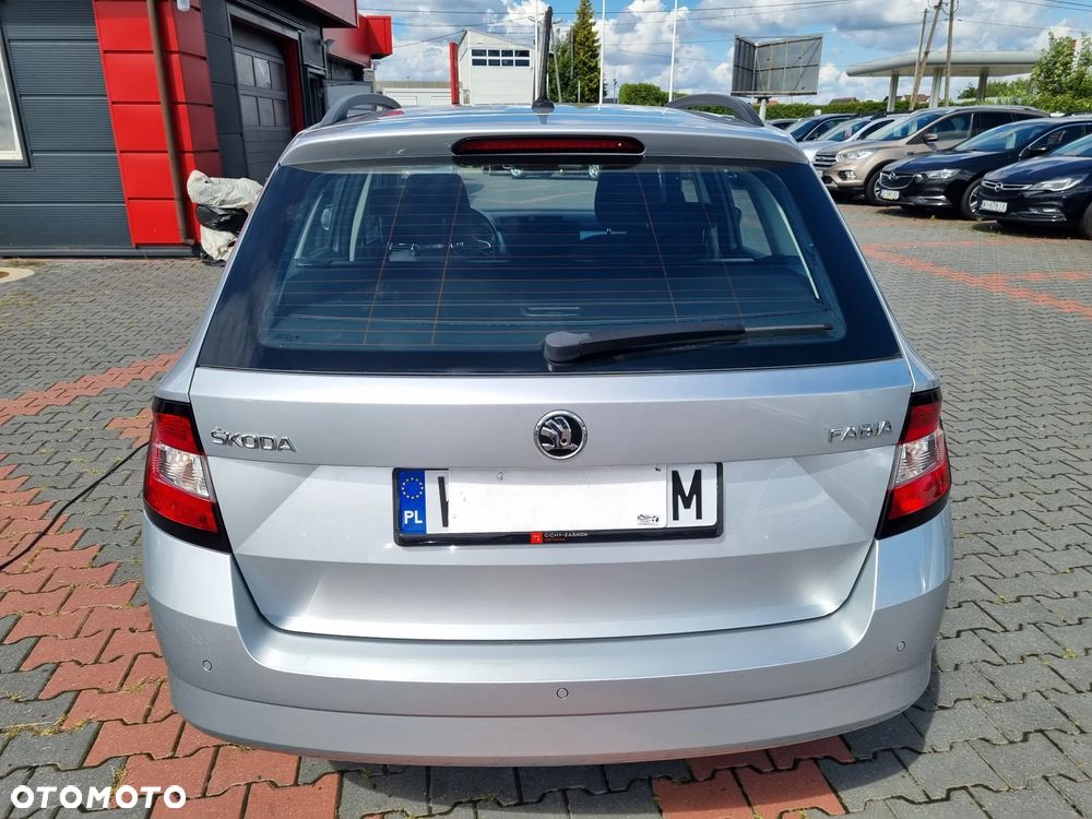 Skoda Fabia 1.0 TSI Ambition - 7