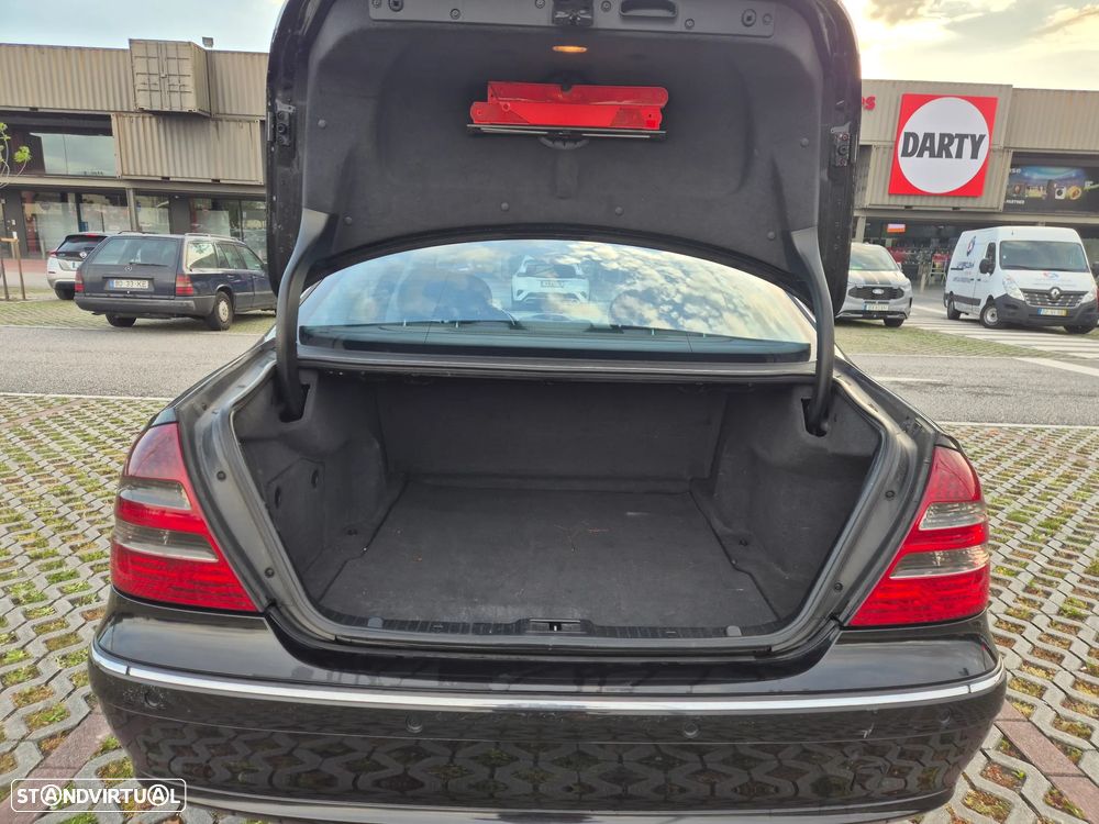Mercedes-Benz E 220 CDI Avantgarde Aut. - 5