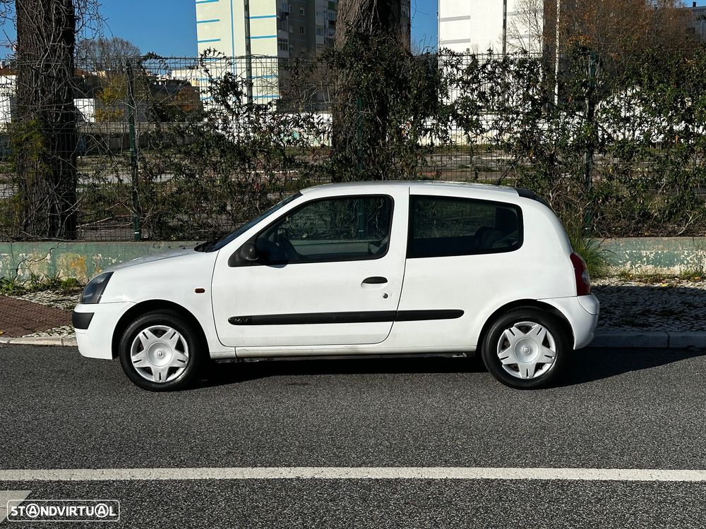 Renault Clio 1.2 16V Confort Dynamique - 3
