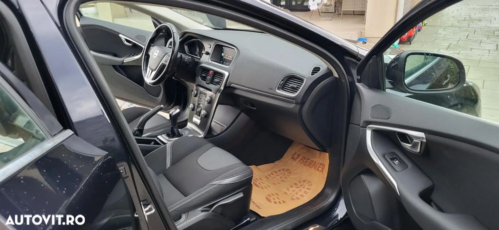 Volvo V40 - 19