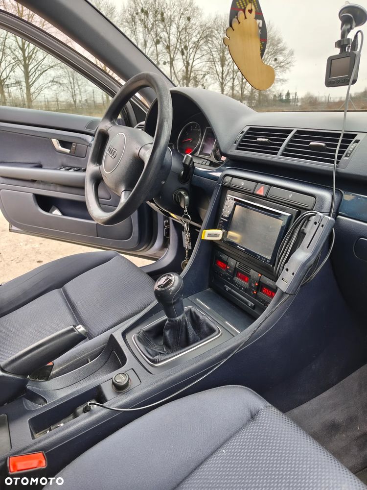 Audi A4 Avant 1.8 T - 5