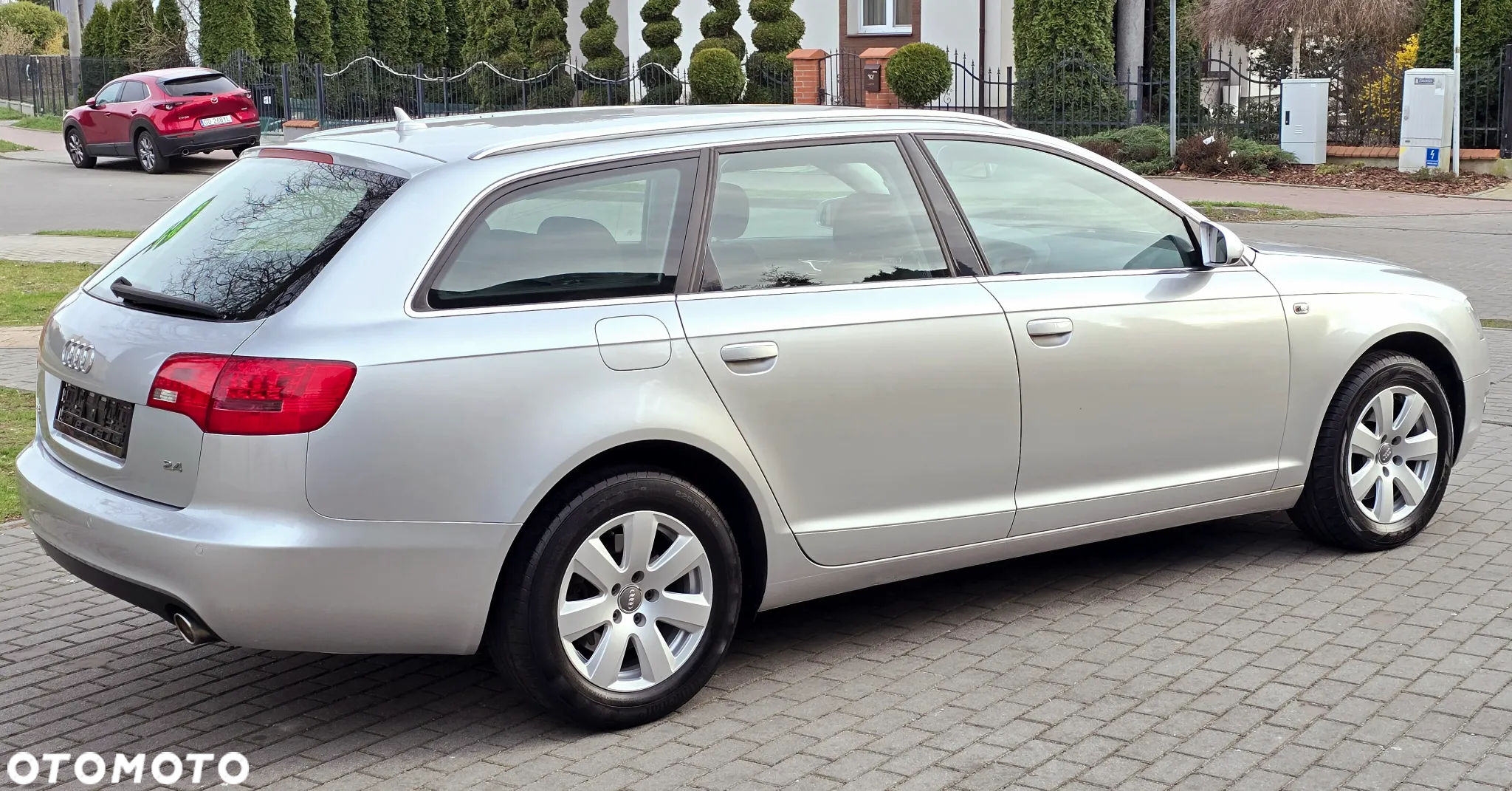 Audi A6 Avant 2.4 - 4