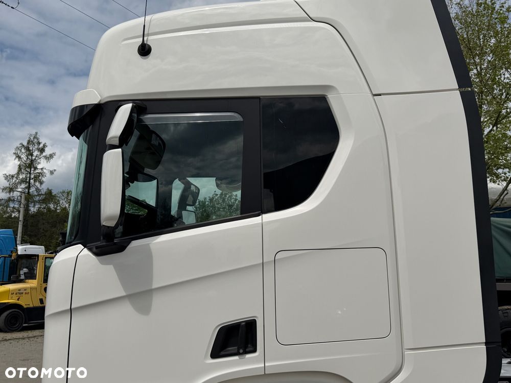 Scania Low deck mega r450 z Niemiec alcoa full led dwa duże zbiorniki navi klima postojowa nowe Tacho - 21
