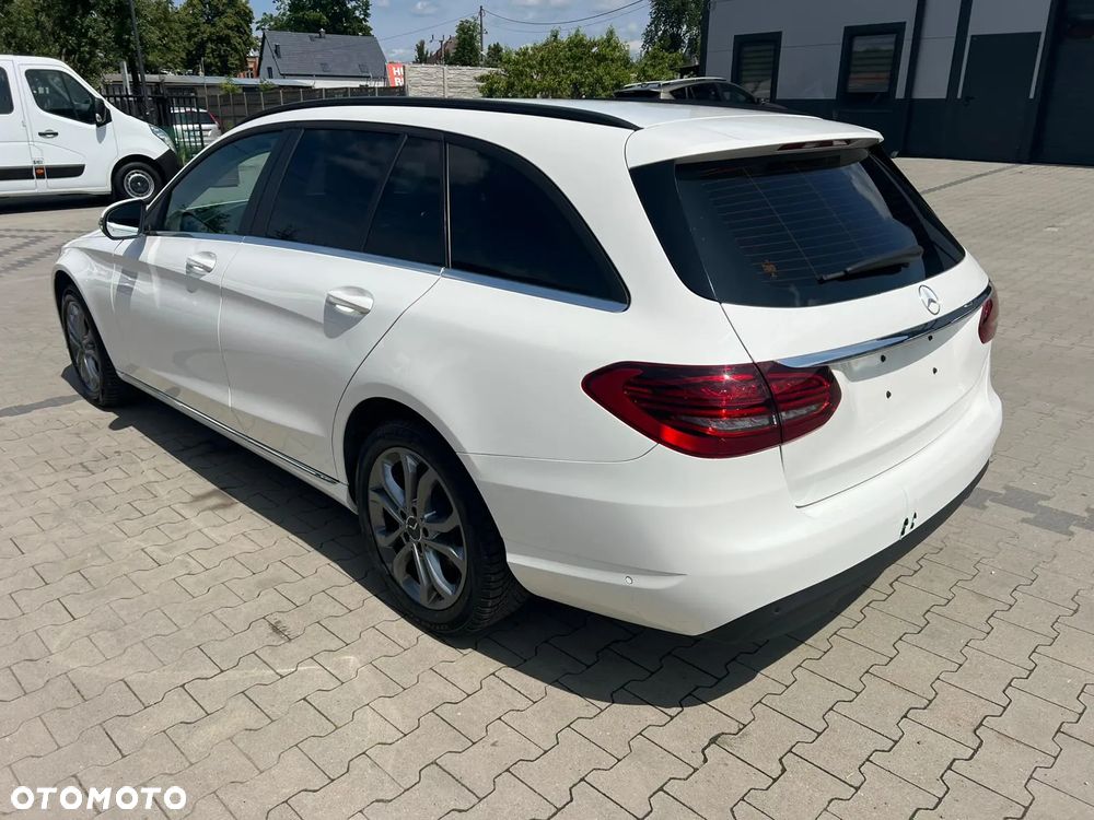 Mercedes-Benz Klasa C 200 d T 9G-TRONIC Exclusive - 3
