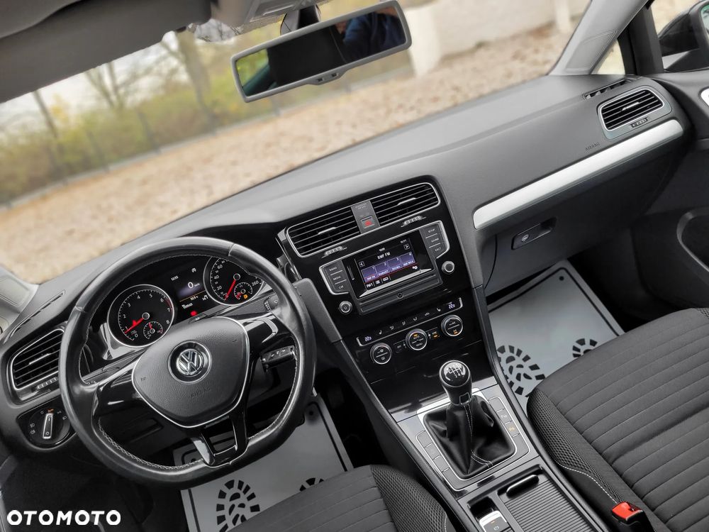 Volkswagen Golf 1.2 TSI BlueMotion Technology Cup - 18