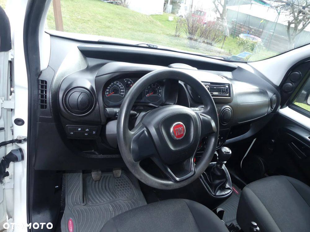 Fiat Fiorino 1.4 Lounge - 22
