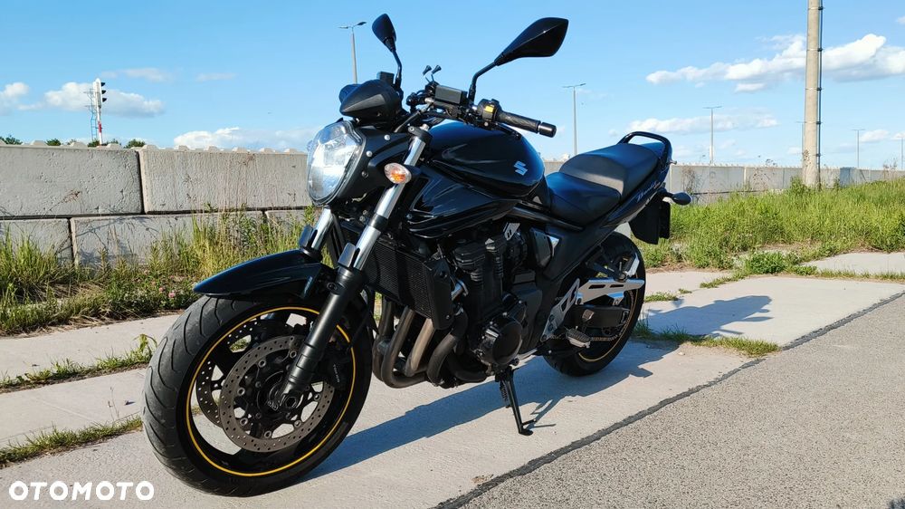 Suzuki Bandit - 8