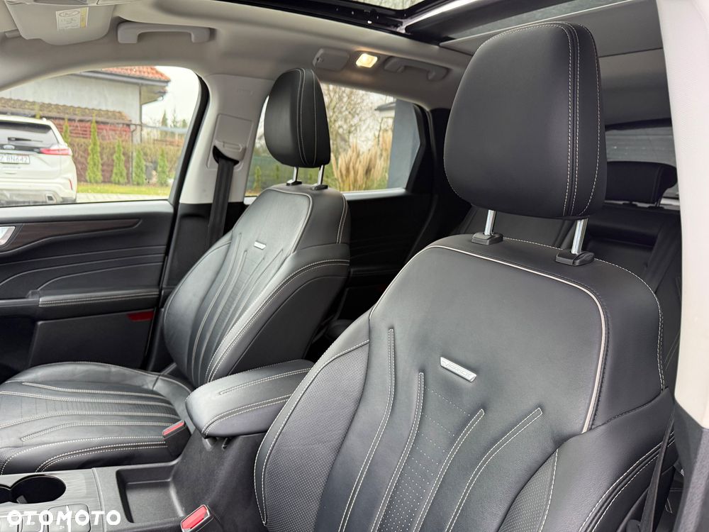 Ford Kuga 2.5P PHEV FWD Vignale - 17