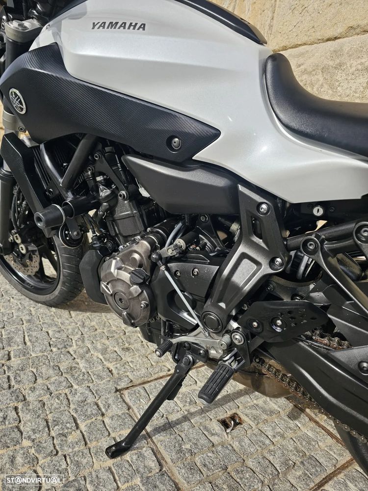 Yamaha MT-07 ABS - 5