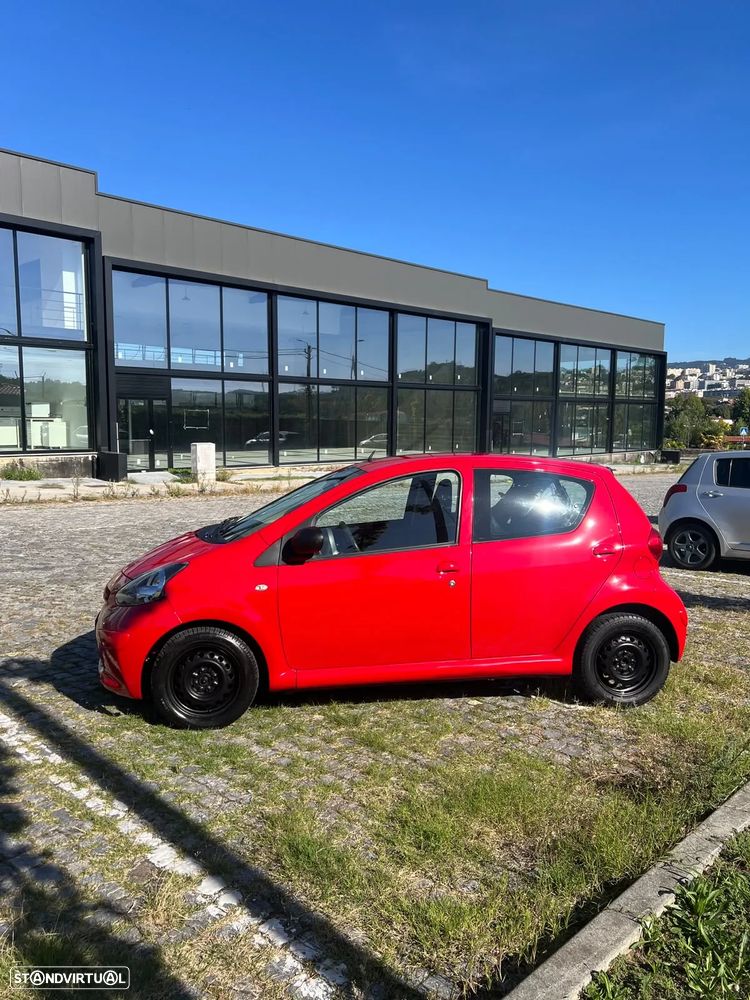 Toyota Aygo - 2