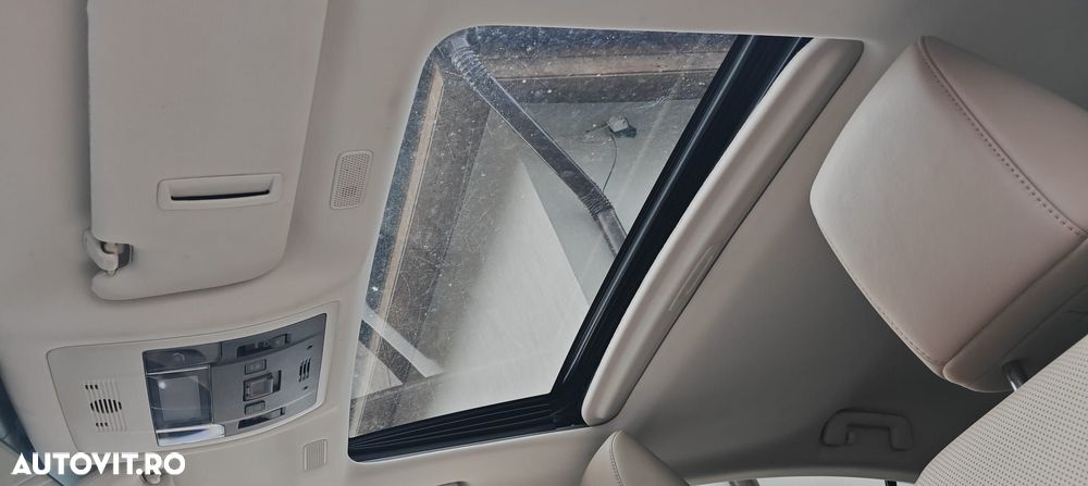 Lexus Seria ES 300h Executive - 16
