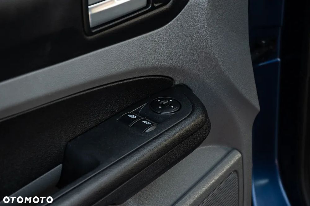 Ford Focus 1.6 TDCi Connection - 39