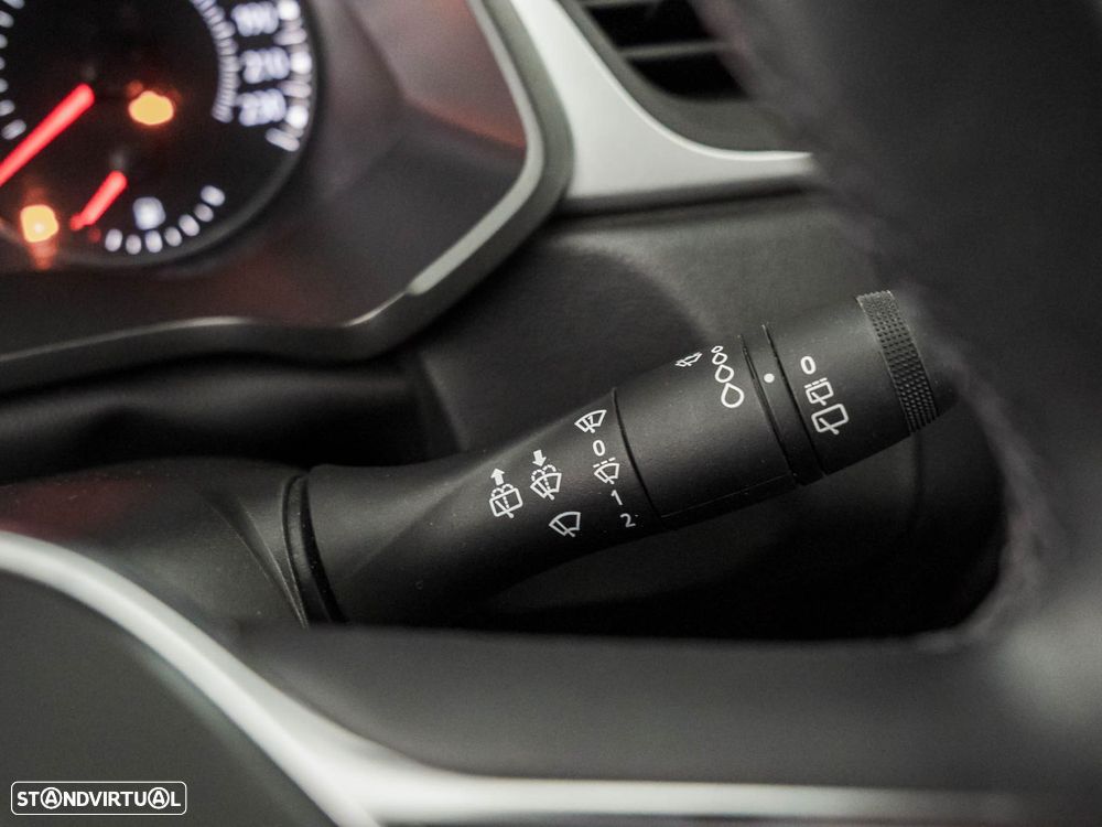 Renault Captur 1.0 TCe Equilibre Bi-Fuel - 18