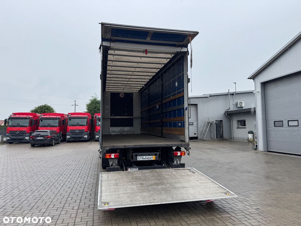 Mercedes-Benz ATEGO - 13