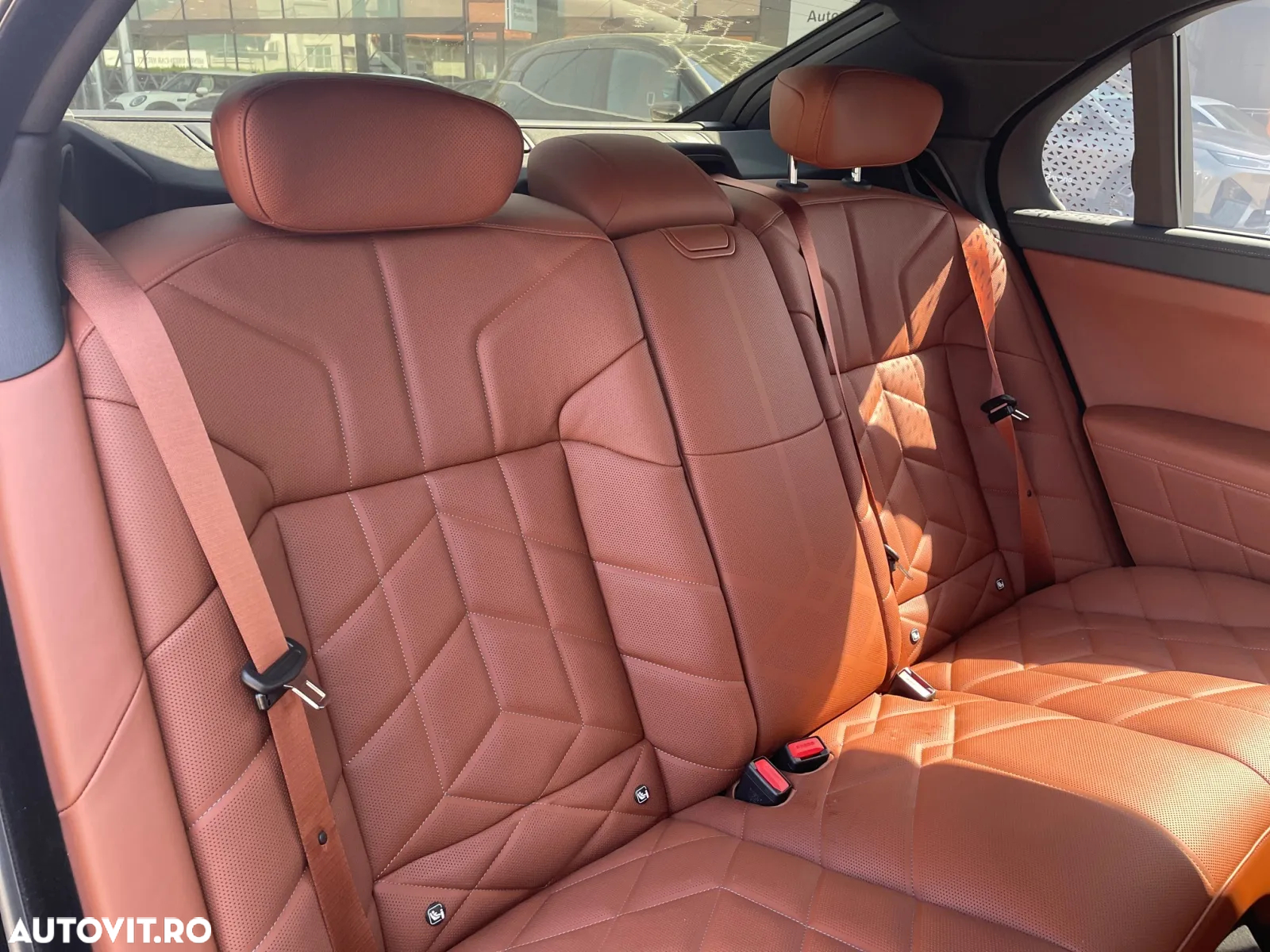 BMW Seria 7 740d xDrive MHEV - 14