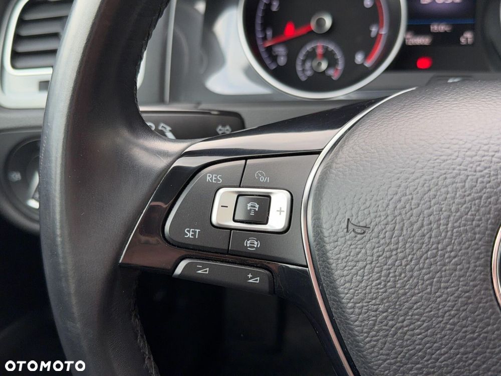 Volkswagen Golf Variant 1.5 TSI BMT Evo Comfortline - 17