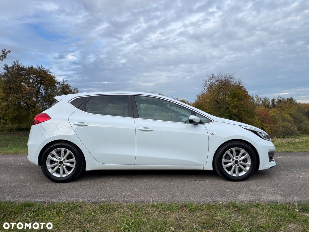 Kia Ceed 1.6 GDI Platinum Edition - 19