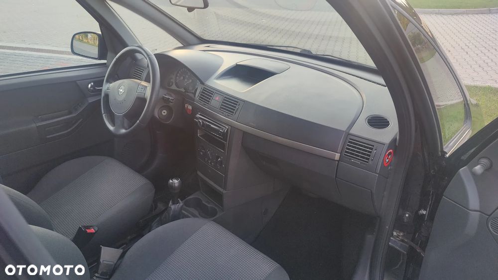 Opel Meriva - 14