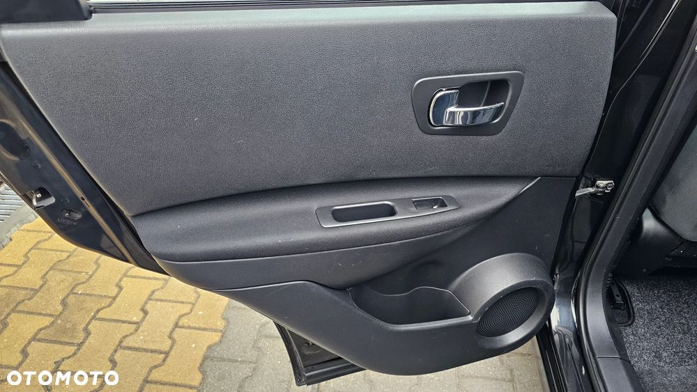 Nissan Qashqai 1.6 acenta - 21