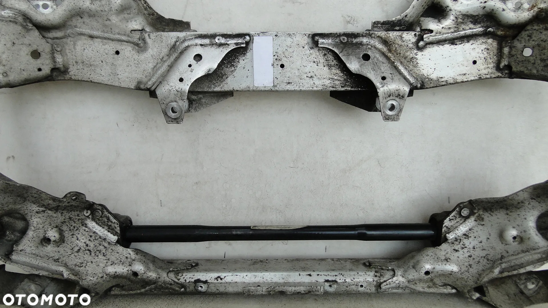 BMW 1 E87 E88 E82 E81 SANKI ŁAWA KOŁYSKA WÓZEK BELKA SILNIKA PRZÓD PRZEDNIA 2.0D - 6