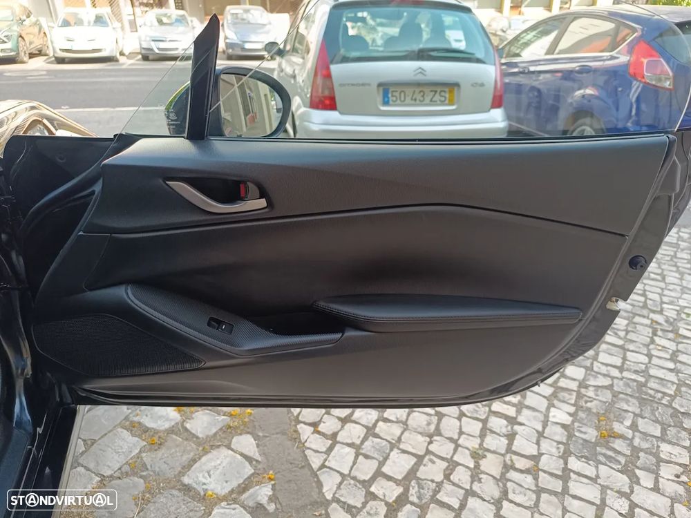 Mazda MX-5 SKYACTIV-G 131 Exclusive-Line - 22