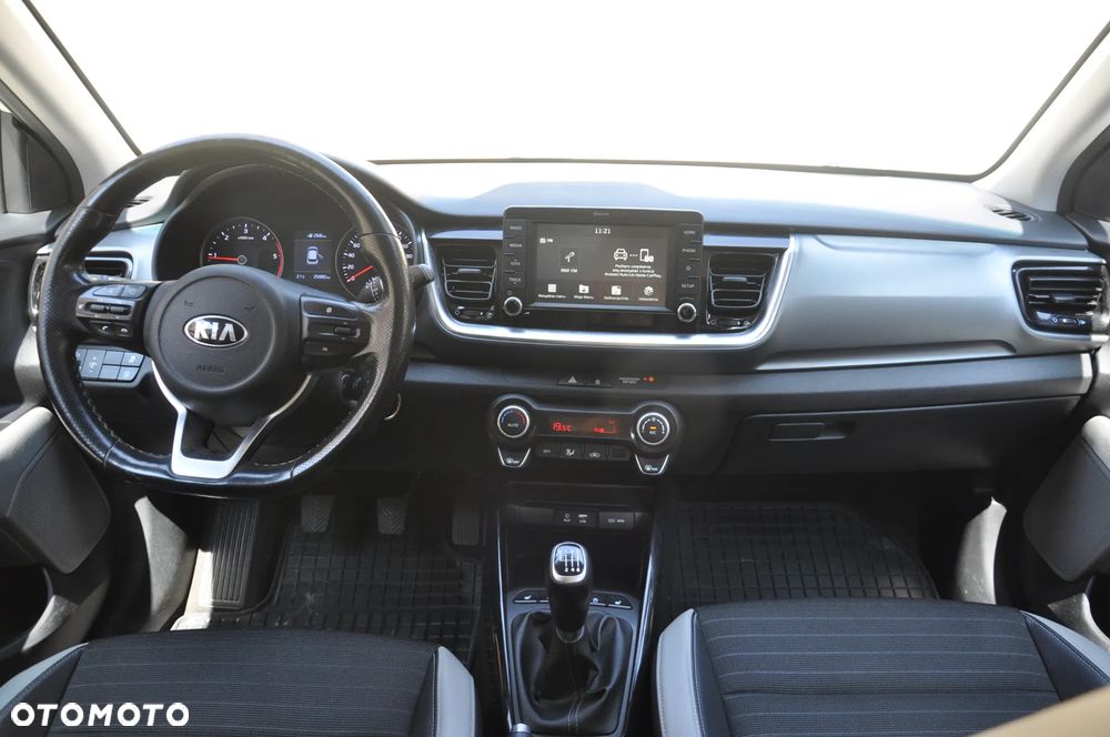 Kia Stonic 1.6 CRDi SCR L - 18