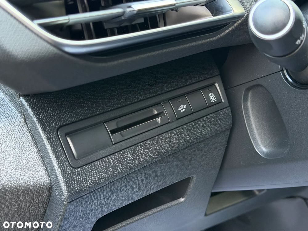 Peugeot 3008 BlueHDi 120 Stop & Start Allure - 18