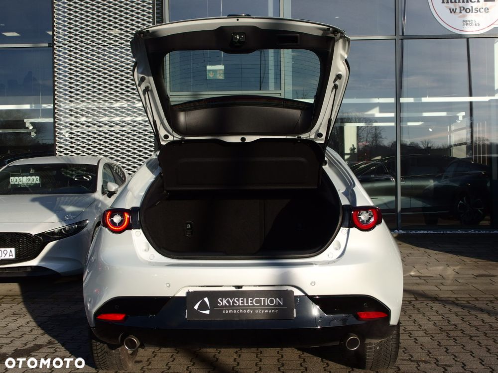 Mazda 3 2.0 mHEV Prime Line - 17