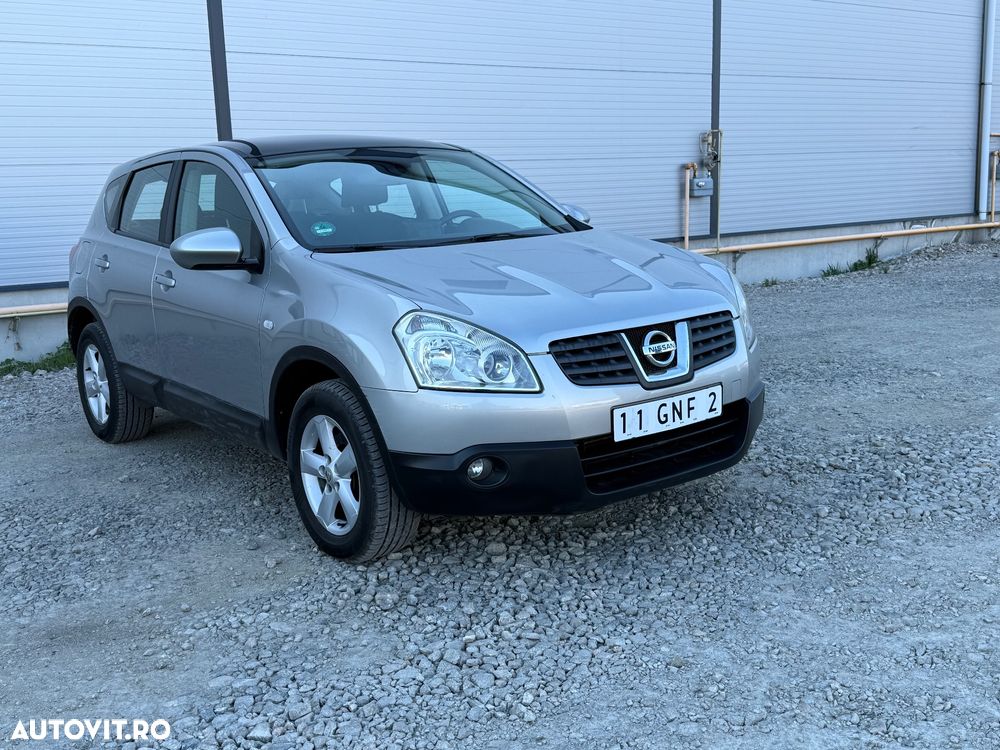 Nissan Qashqai 2.0 DCI 4 x 4 DPF Aut tekna - 8