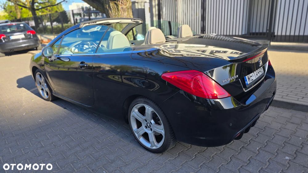 Peugeot 308 CC - 2