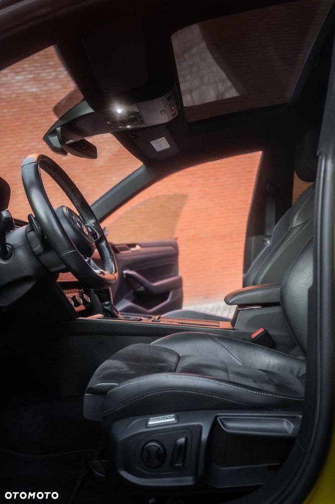 Volkswagen Arteon 2.0 TSI DSG R-Line Edition - 36