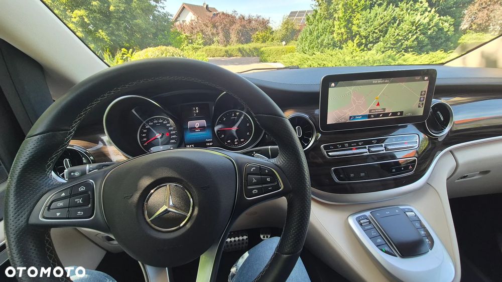 Mercedes-Benz Klasa V 300 d 4-Matic Avantgarde 9G-Tronic (d³ugi) - 13